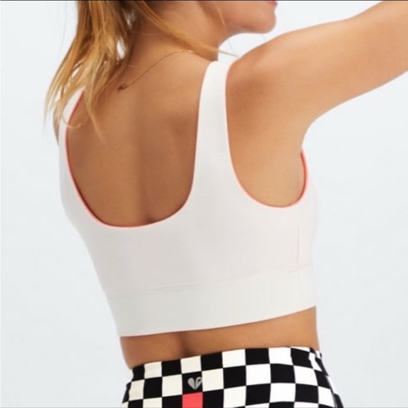 Harlyn Reversible Sports Bra - Picture 5 of 5